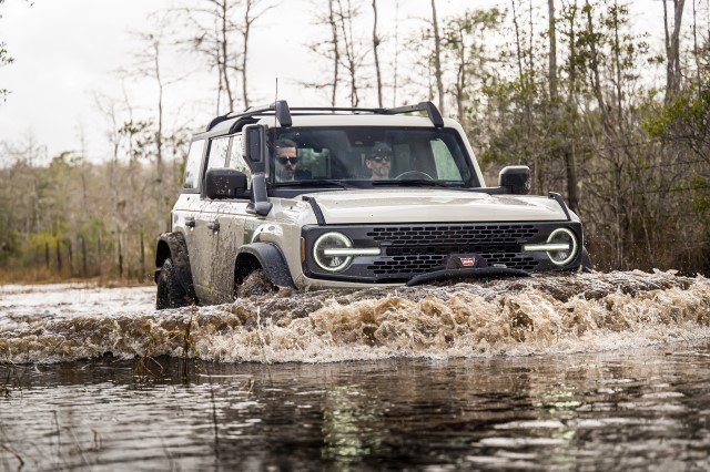 ford bronco everglades in water
